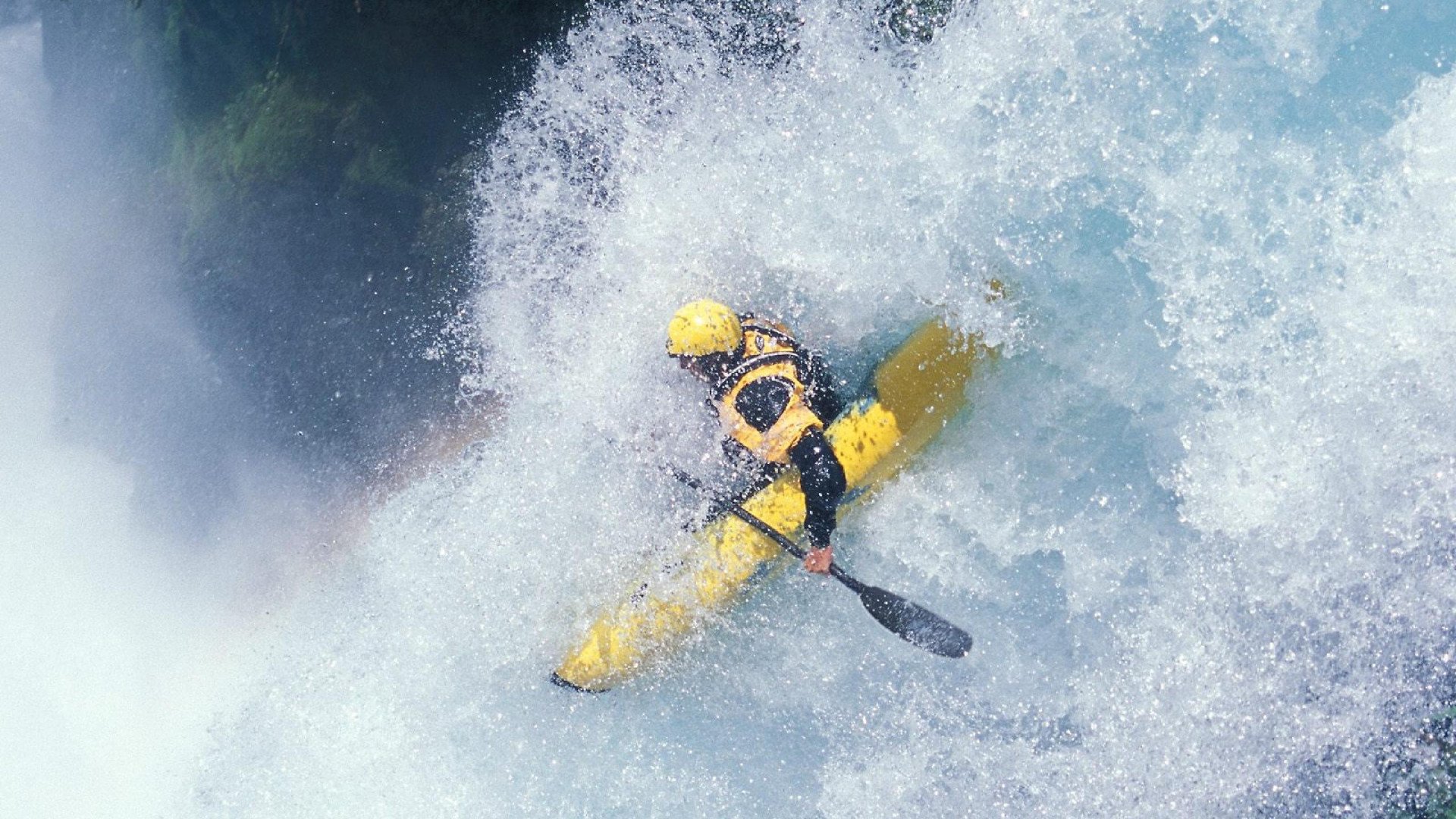 德甲逆袭：0比2逆转成就经典战役，德甲12比0